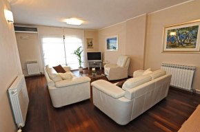 Гостиница Apartments Villa Violet  Задар